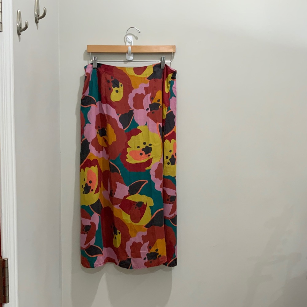 Marine Layer Floral Tencel Midi Skirt Red Pink Yellow Size 14 15617 Holiday 2022